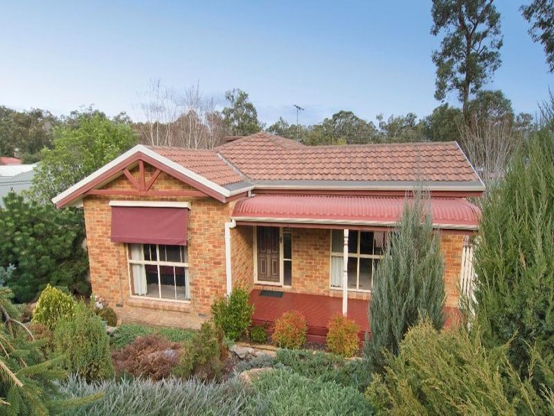 21 Bristol Crescent, Lilydale, Vic 3140 Property Details