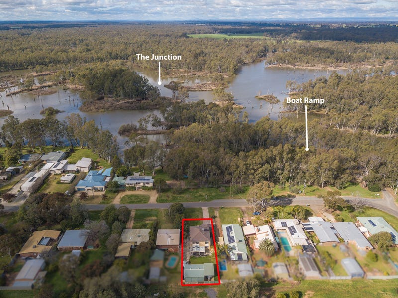 33 Bailey Street, Bundalong, Vic 3730 Property Details