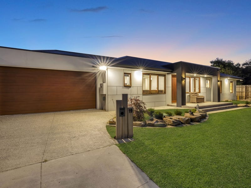 19 Herman Street, Rosebud, Vic 3939 House for Sale