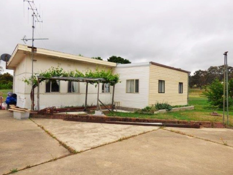 72 Bowning Road, Bowning, NSW 2582