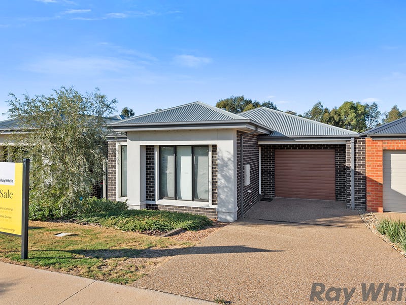 34 Robinson Way, Yarrawonga, Vic 3730 Property Details