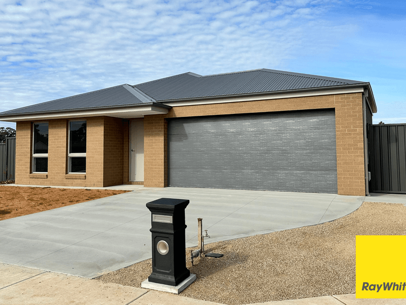 12 Skilton Ave, Tatura, Vic 3616 House for Rent