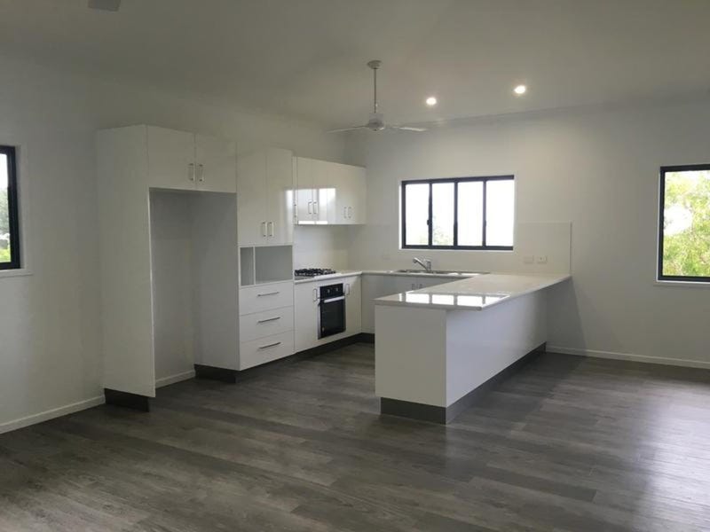 1 Davison Road, Wilson Beach, QLD 4800