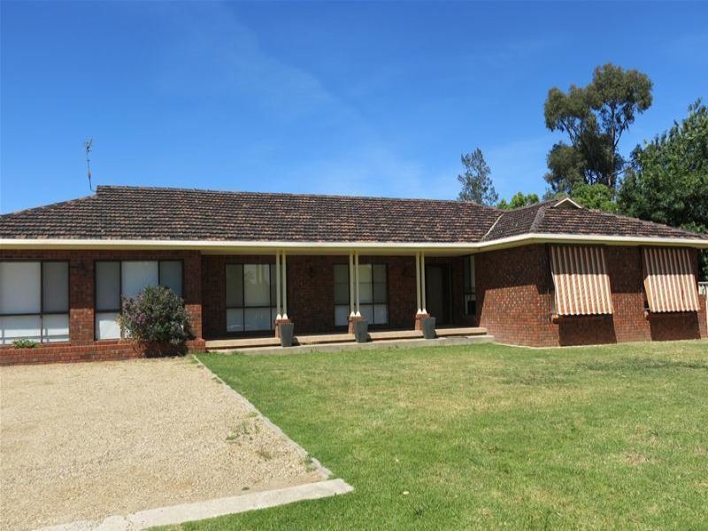 56 Gregadoo Road, Lake Albert, NSW 2650