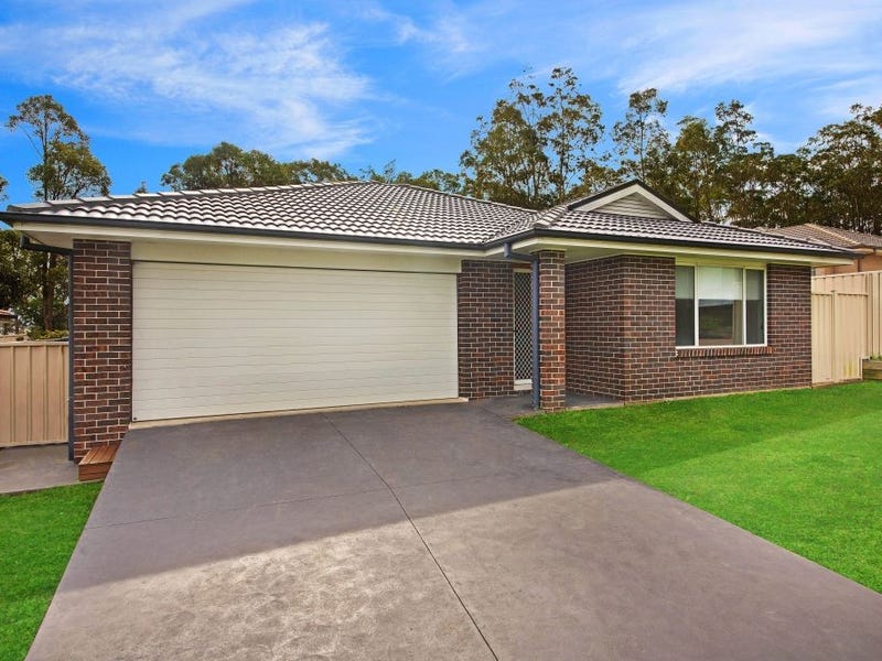 4 Nestor Place Wadalba Nsw 2259 Realestate Com Au