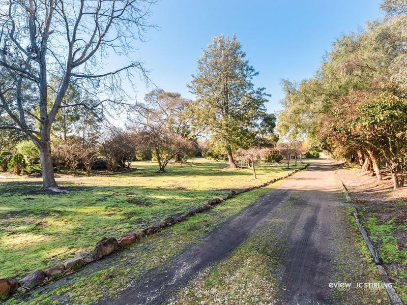 6 Currawong Grove, Cannons Creek, Vic 3977 Property Details