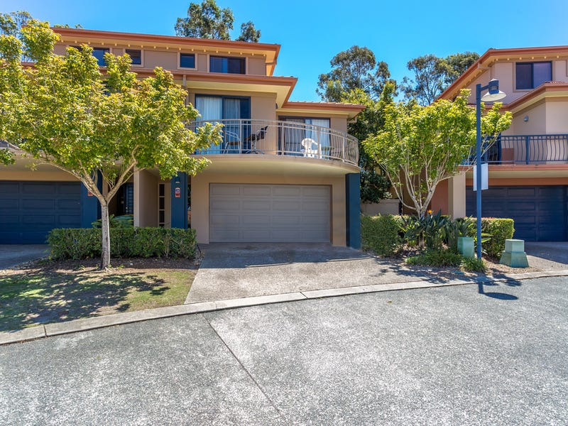 102/4 University Drive, Robina, QLD 4226