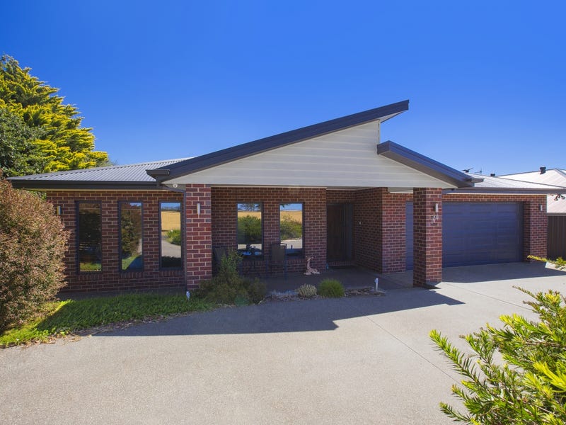 104 East Street, Daylesford, Vic 3460 Property Details