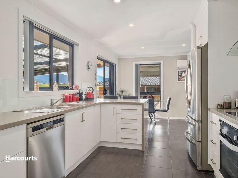 4 Plum Tree Close, Huonville, Tas 7109 Property Details