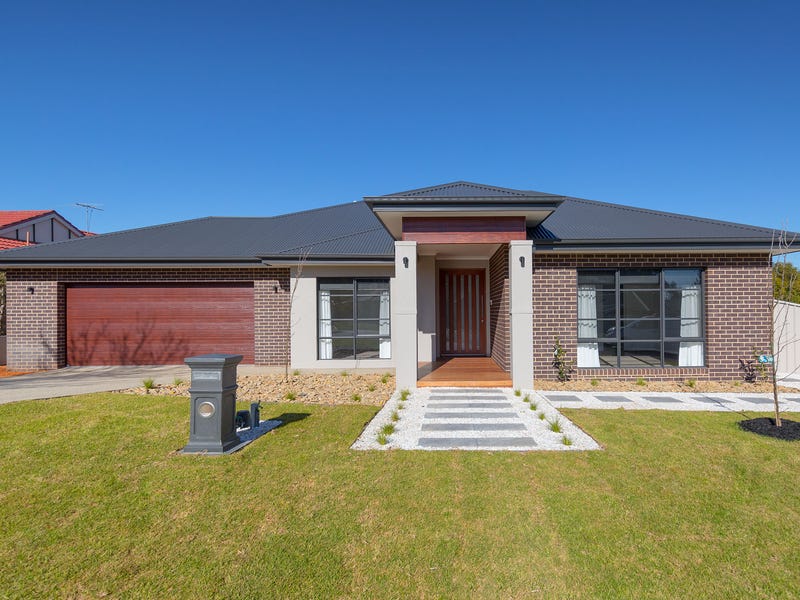 25 Honeysuckle Street, Thurgoona, NSW 2640