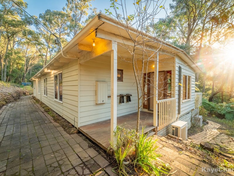 52 View Hill Road, Cockatoo, Vic 3781 Property Details