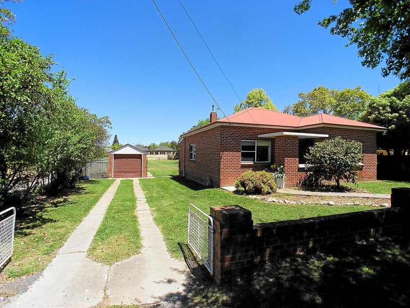 60 Casey Street, Orange, NSW 2800 Property Details