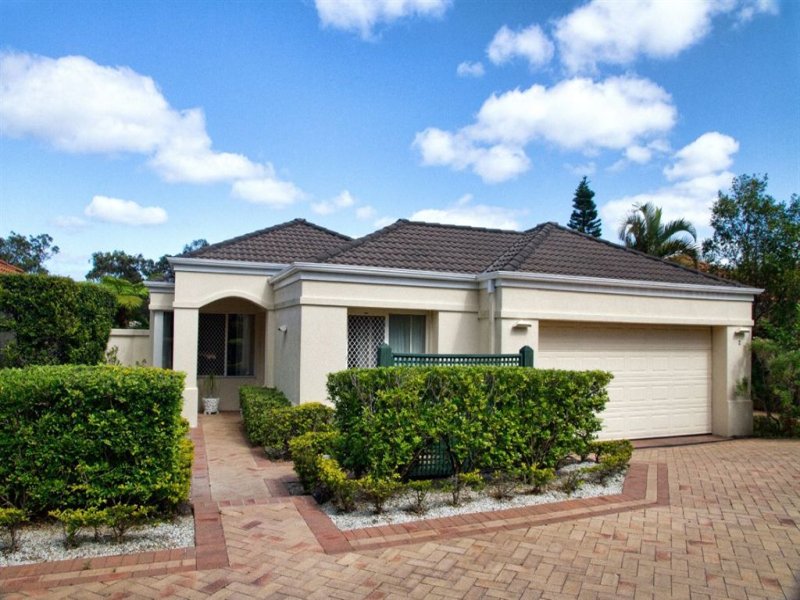 2/24 Abby Crescent, Ashmore, Qld 4214 Property Details