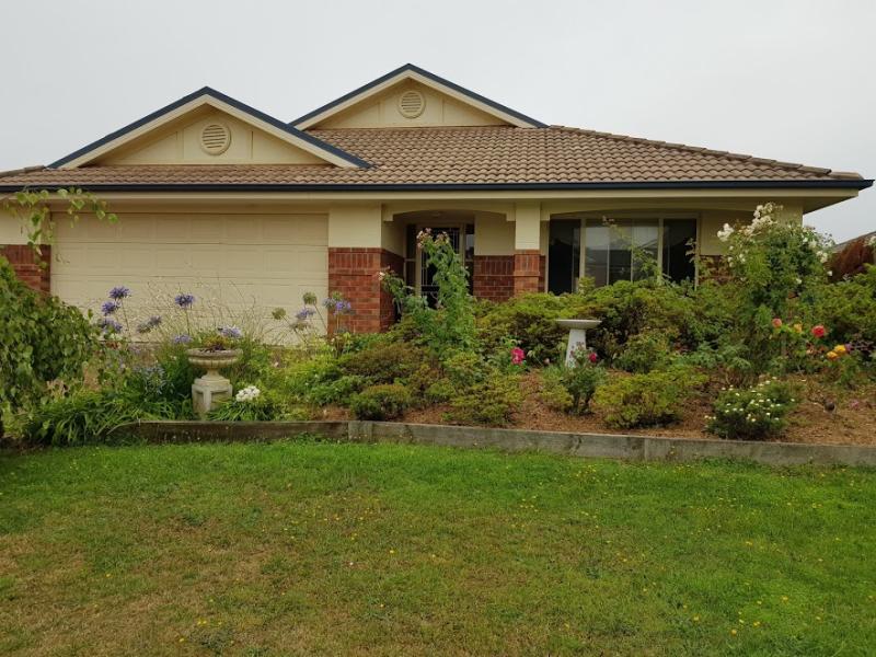 63 Victoria Street, Safety Beach, VIC 3936