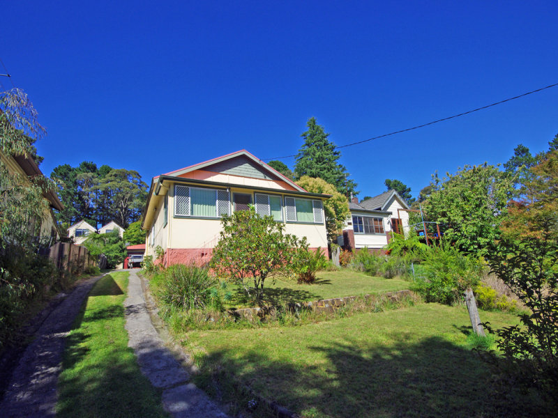 8 Shipley Road, Blackheath, NSW 2785