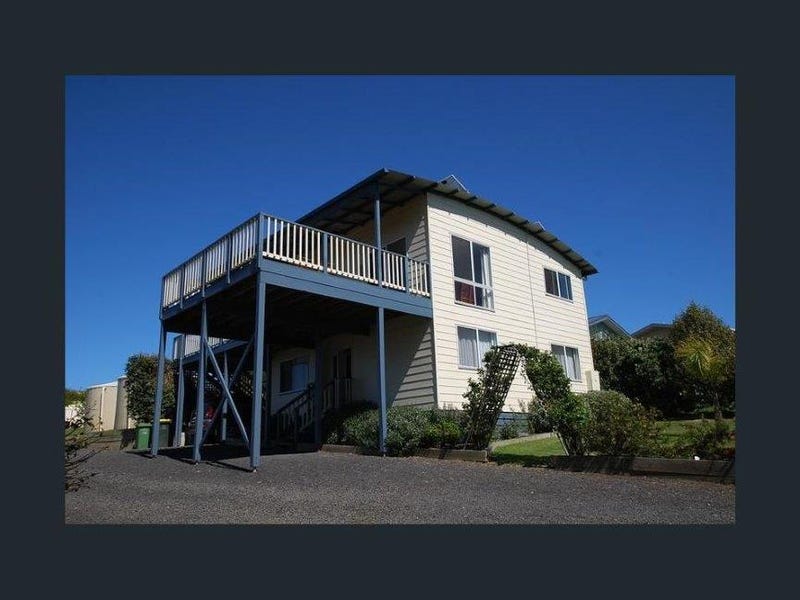 33823384 Bass Highway, Kilcunda, VIC 3995