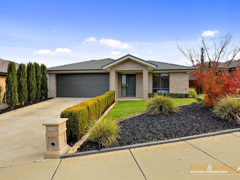 27 Plimsoll Drive, Casey, ACT 2913 Property Details