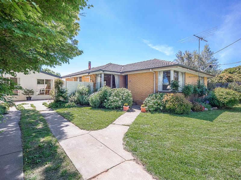 19 Saunders Road, New Gisborne, VIC 3438