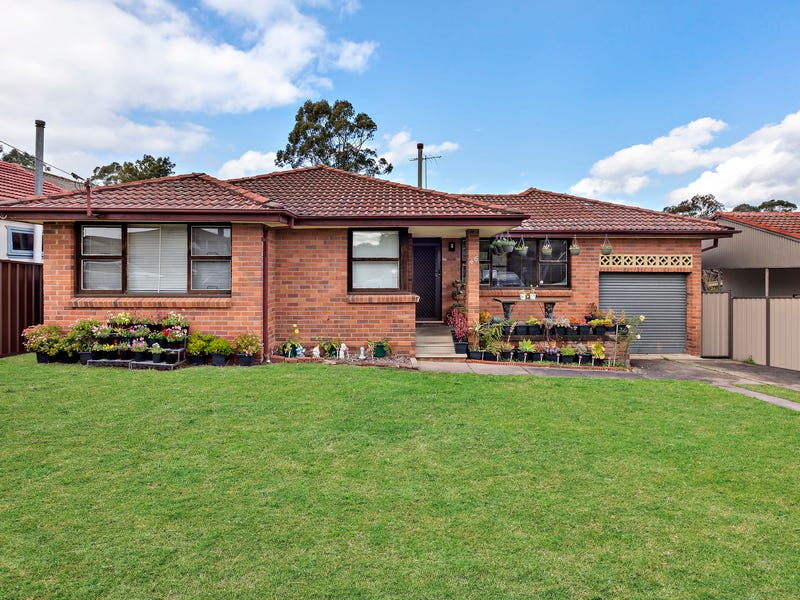 Houses for Sale in Macquarie Fields, NSW 2564