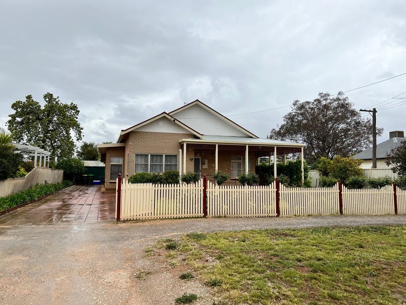 9 Mitchell Street, Ouyen, VIC 3490