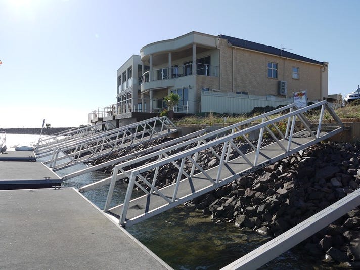 4 Windjammer Lane, Wallaroo, SA 5556