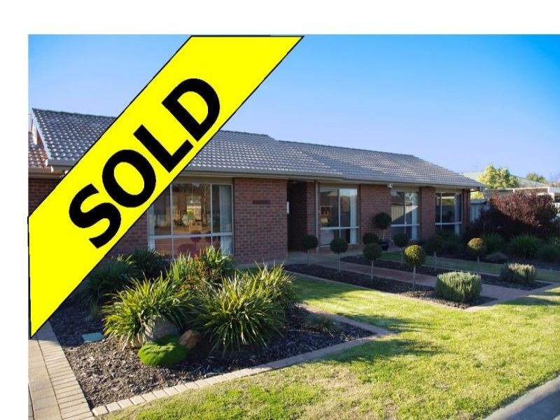 35 Moss Street, Numurkah, Vic 3636 Property Details