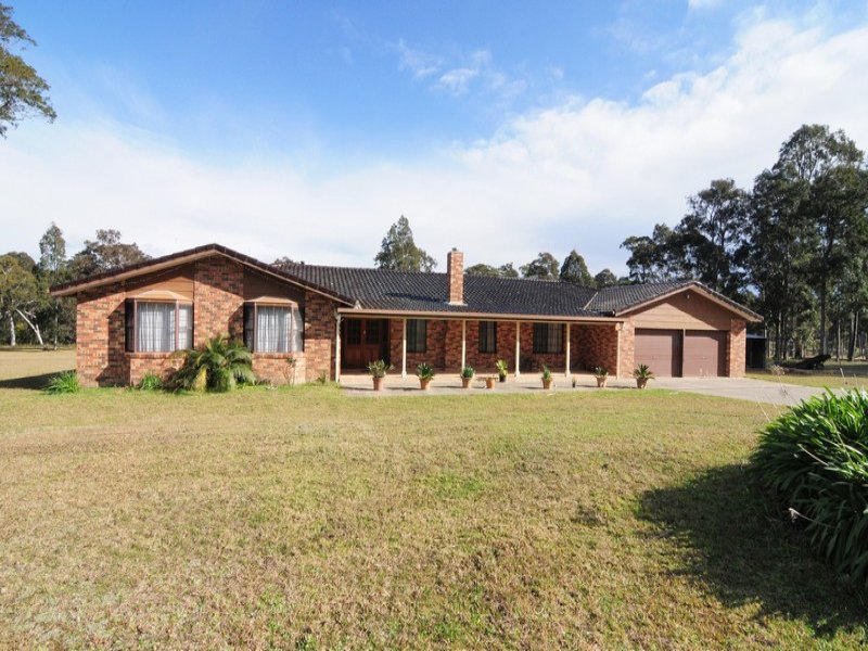 92 Watt Road, Falls Creek, NSW 2540