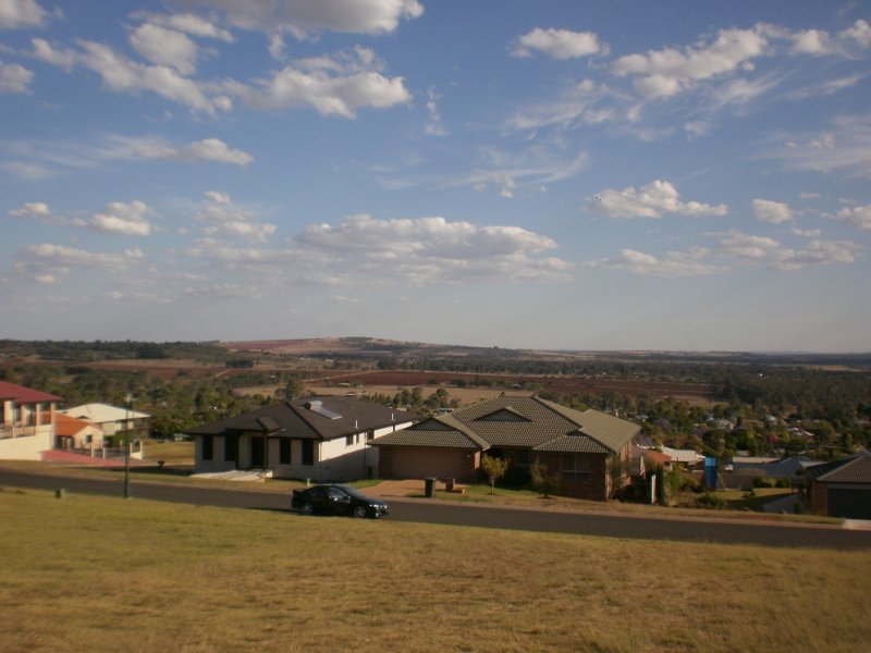 22 Freeman Court, Kingaroy, QLD 4610