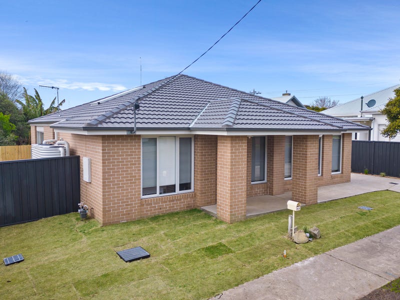 36A Sinclair St, Colac, Vic 3250 House for Sale