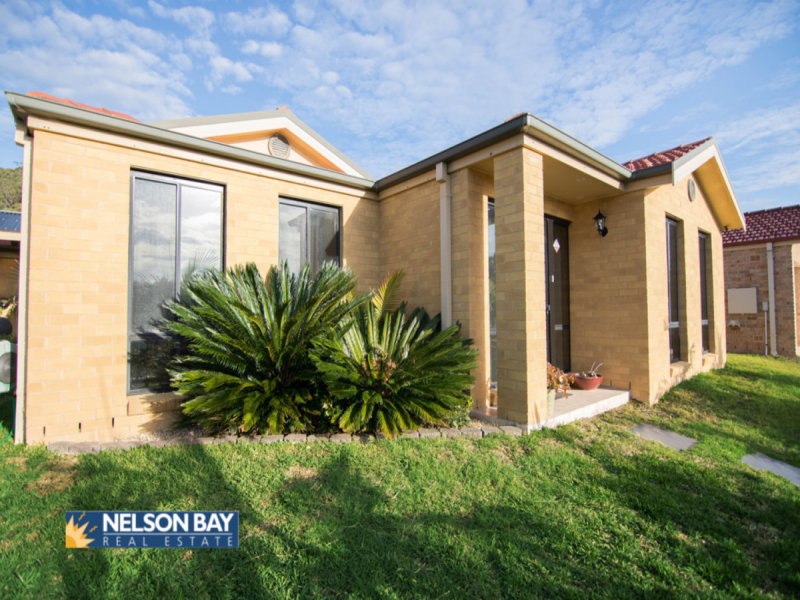 2 Tarwhine Street, Corlette, NSW 2315 Property Details