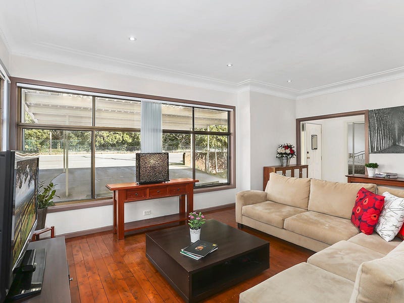 50 Henry Lawson Drive, Peakhurst, NSW 2210