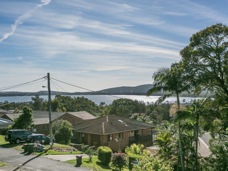 17 Emerald Place, Green Point, NSW 2428