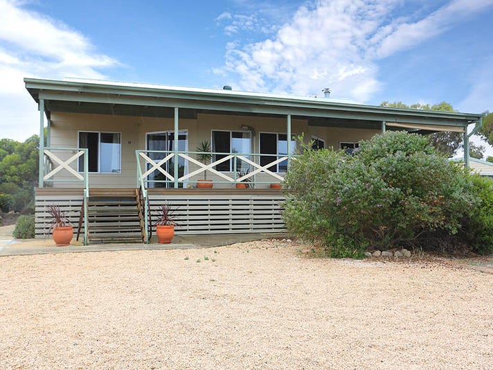 17 Esther Lane, Port Julia, SA 5580