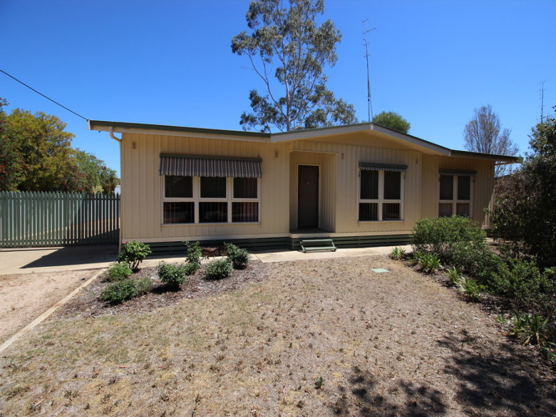 8 Lehmann Street, Golden Heights, SA 5322 - realestate.com.au