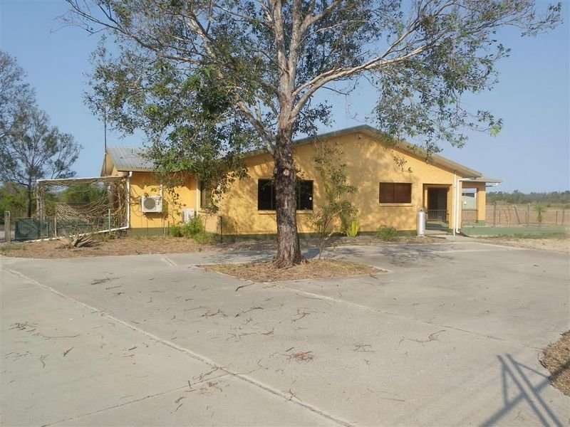 18502 Bruce Highway, Bowen, Qld 4805 Property Details