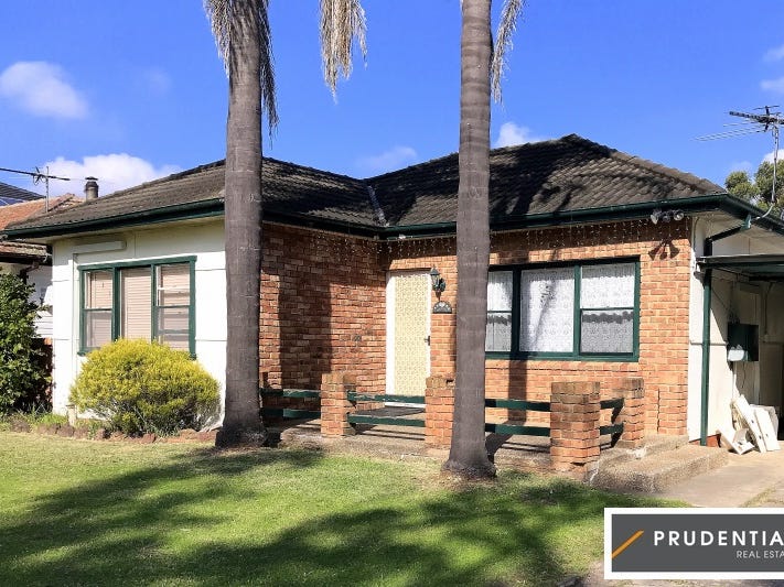 47 Wattle Avenue, Macquarie Fields, NSW 2564