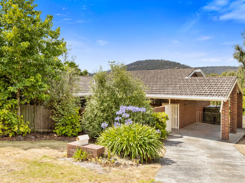 60 Saint Helens Street, Lindisfarne, Tas 7015 Property Details
