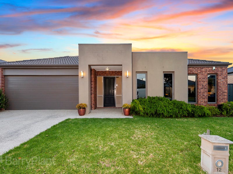 12 Japonica Way, Point Cook, VIC 3030