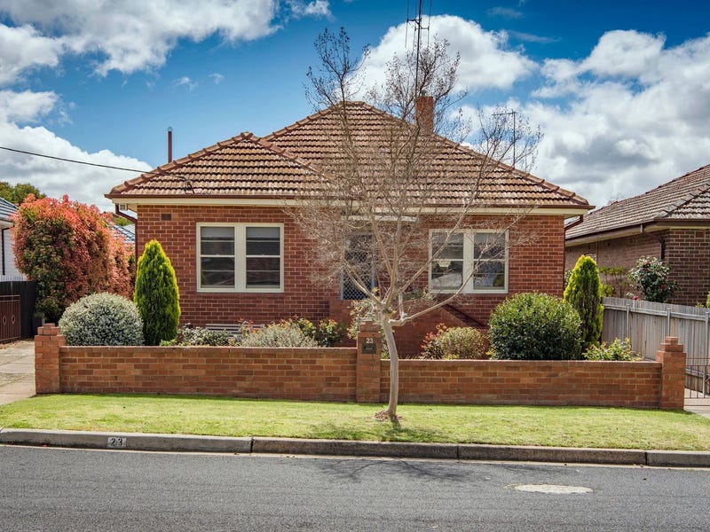 23 Bruce Street, Queanbeyan, NSW 2620