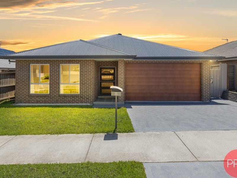 11 Mountain Street, Chisholm, NSW 2322 Property Details