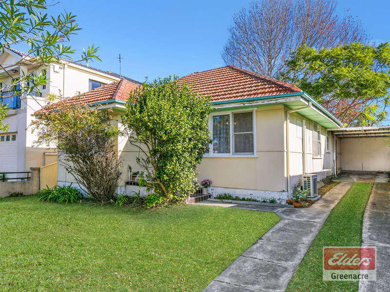 32 Maiden Street, Greenacre, NSW 2190