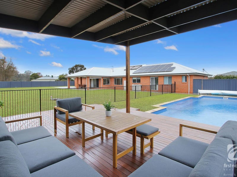 226 River Road, Tarrawingee, Vic 3678 Property Details