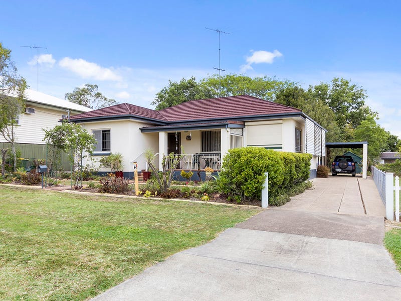 4 Moffatt Street, Ipswich, Qld 4305 Property Details