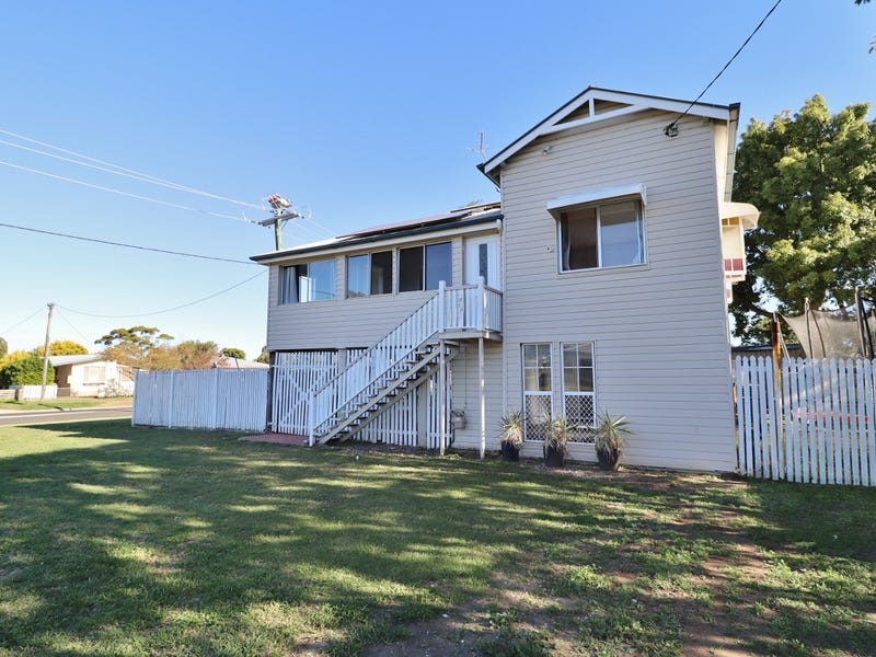 100 Edward Street, Dalby, Qld 4405 House for Sale