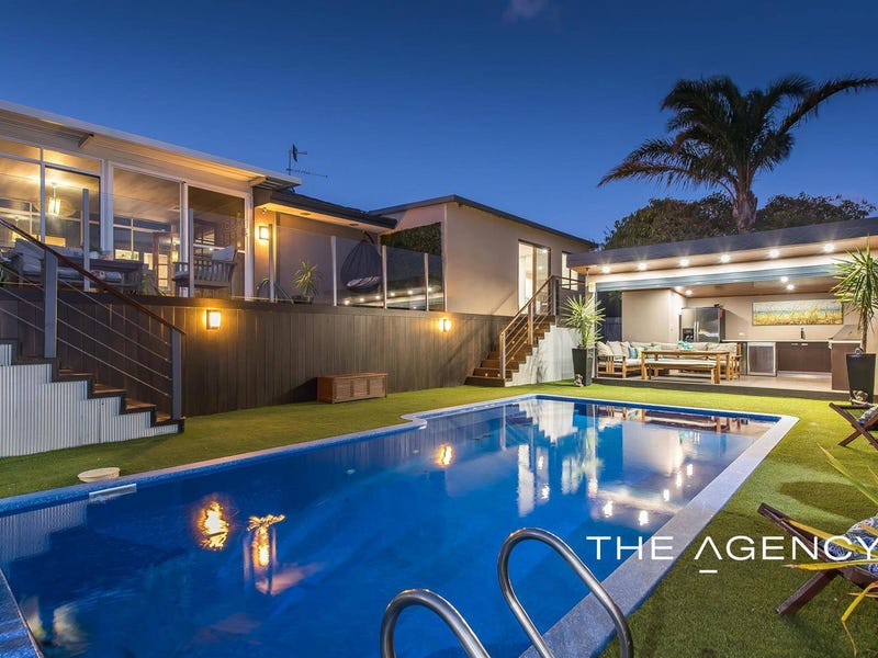 26 The Crest, Woodvale, WA 6026