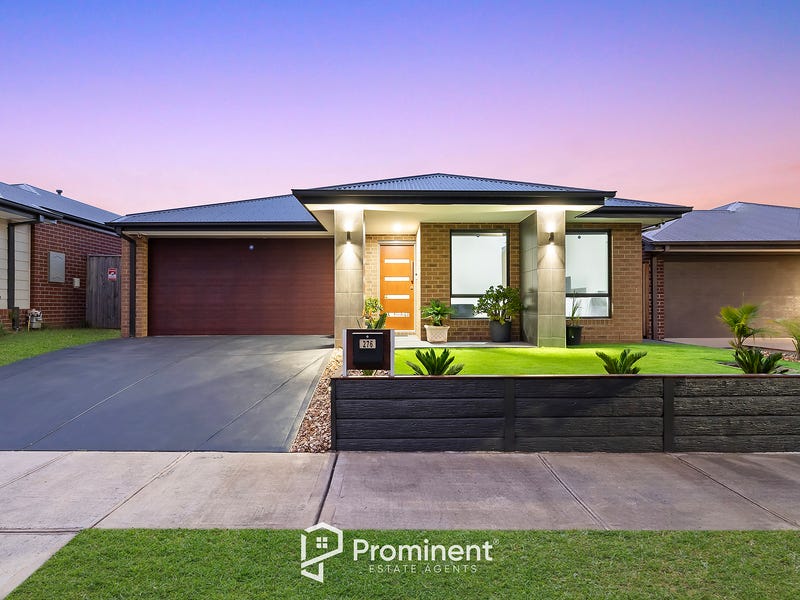 276 Heather Grove, Clyde North, VIC 3978