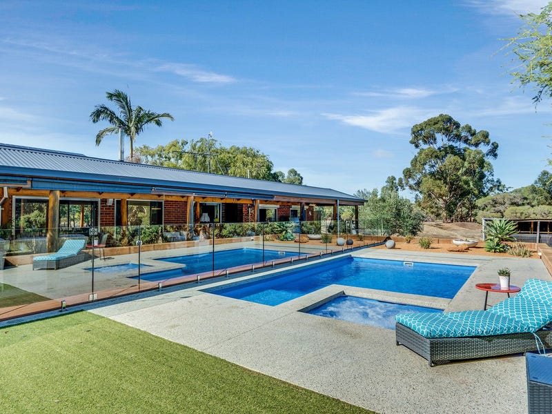 309 Young Road, Baldivis, WA 6171 Property Details