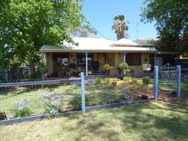 63 Church Street, Forbes, NSW 2871