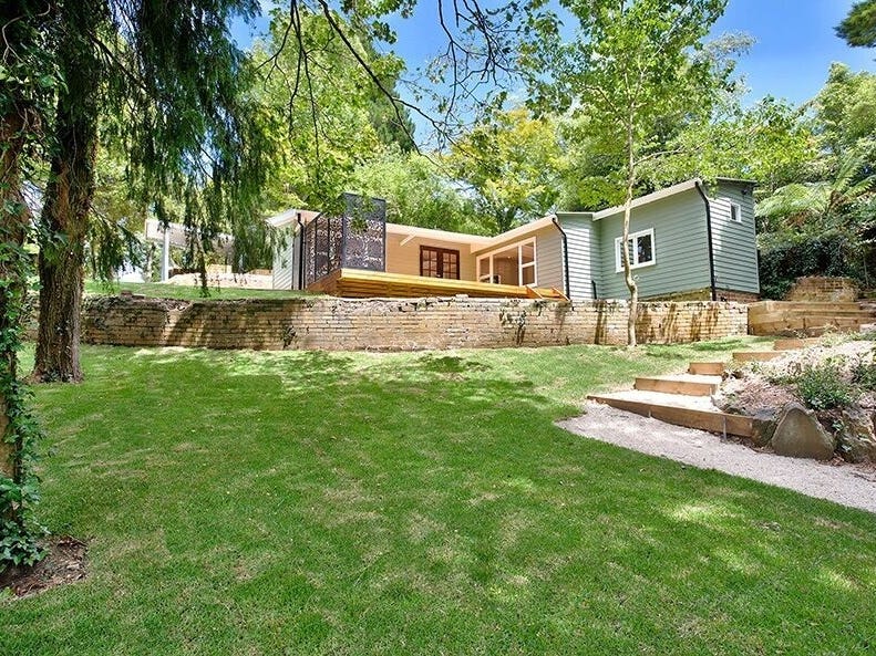 21 Inconstant Street, Blackheath, NSW 2785 Property Details