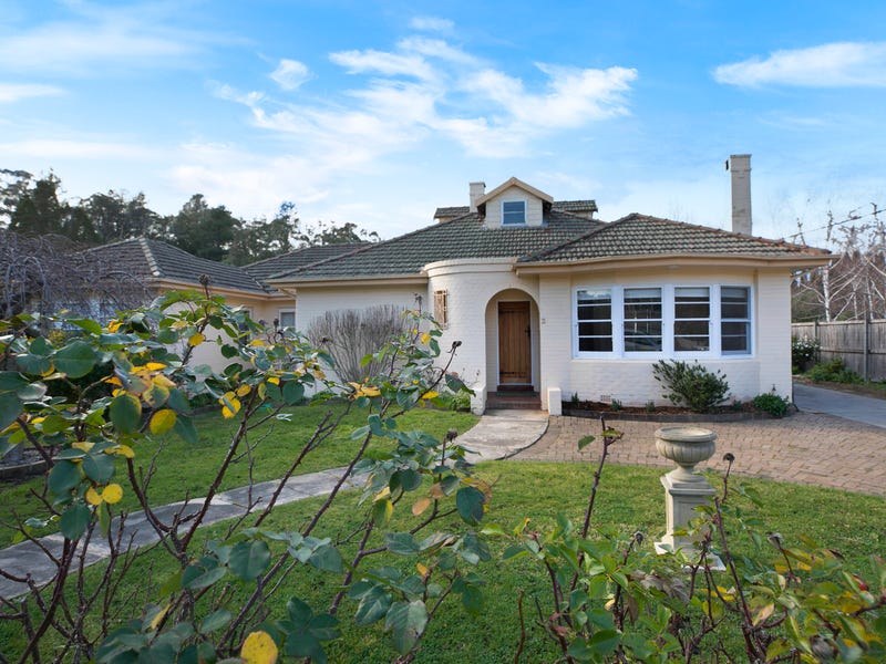 2 Gordon Road, Bowral, NSW 2576